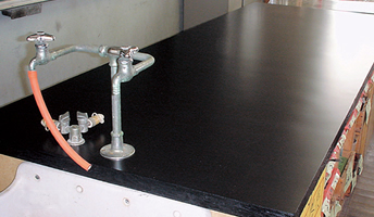 理科室の天板交換後