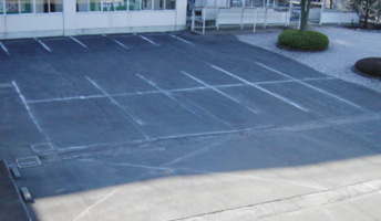 駐車場ライン引き前